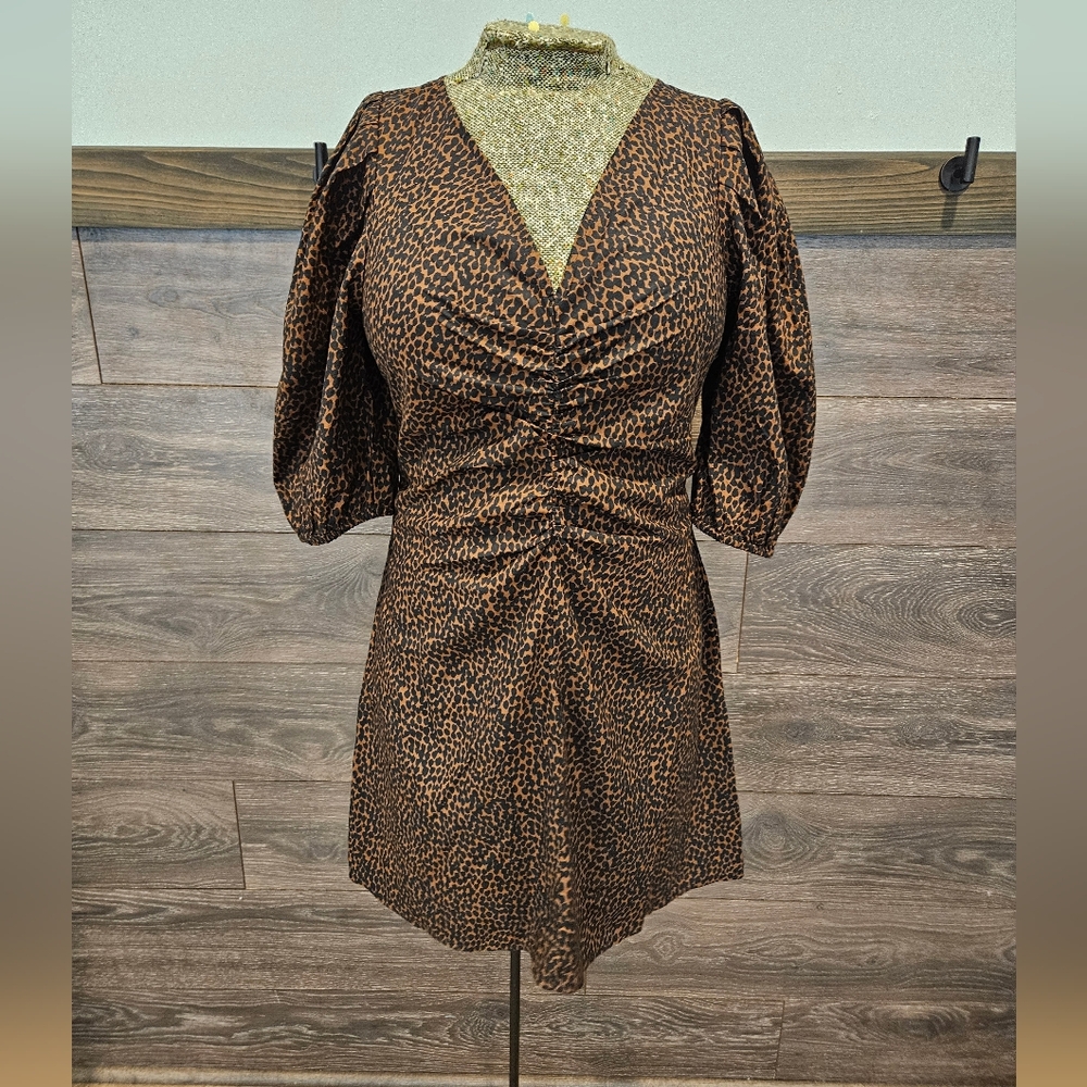 Mini puff sleeve dress size 10